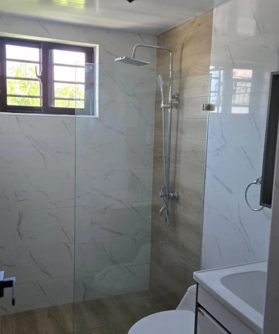 Cozy 3 Bedroom Apartment La Viva