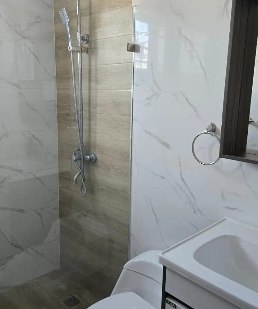 Cozy 3 Bedroom Apartment La Viva
