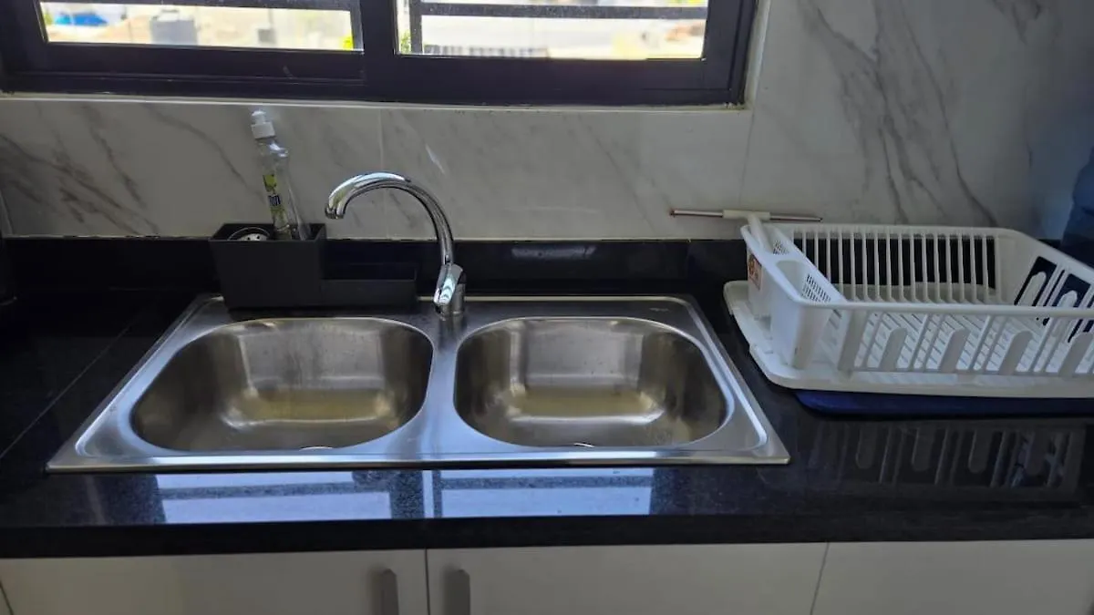 Cozy 3 Bedroom Apartment La Viva